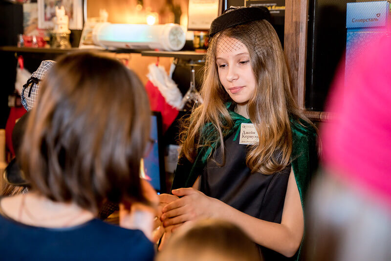 Как необычно отметить 8 марта в школе вместе с Квесторией в Yaroslavl